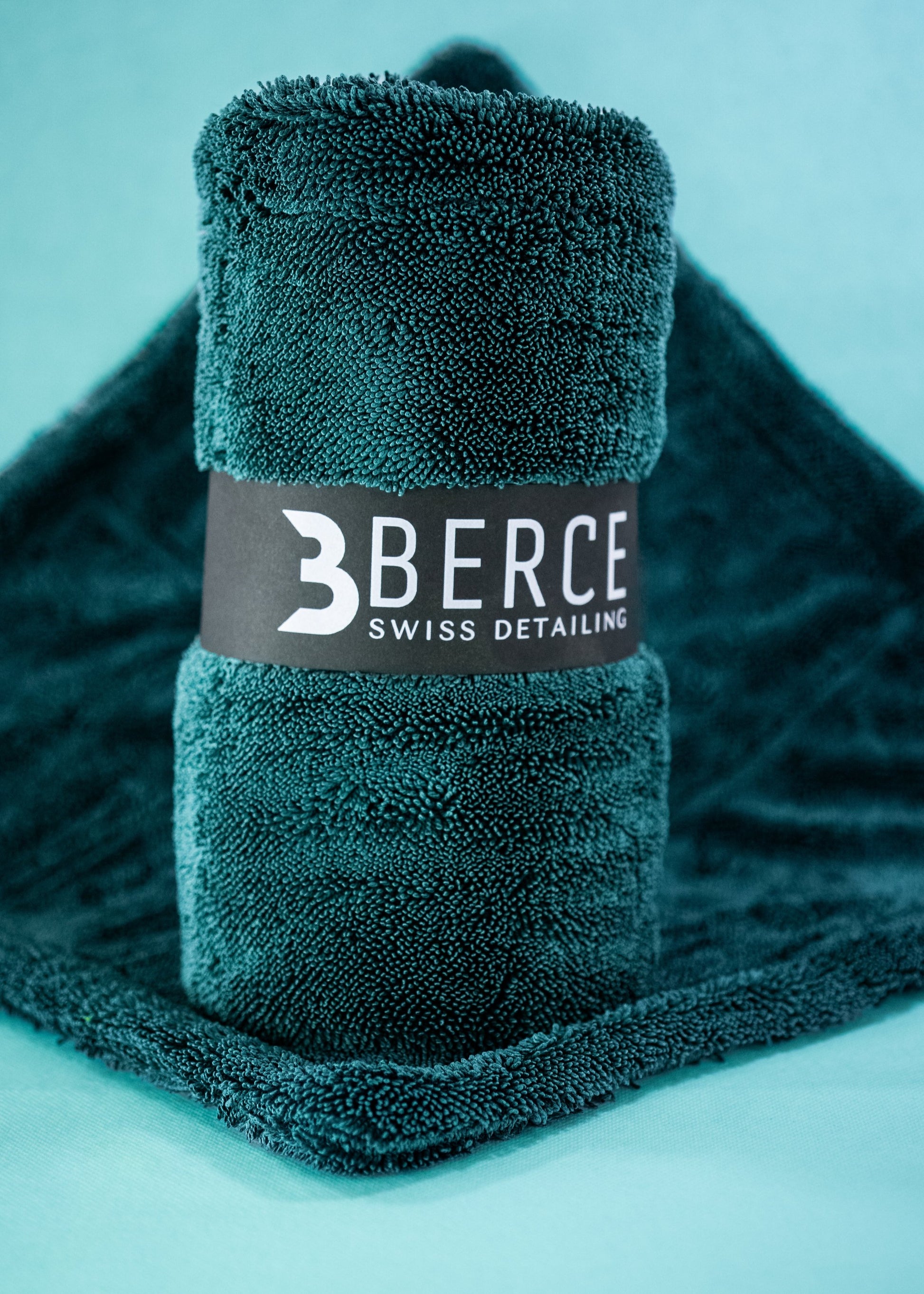 BERCE Dry3  XL – Kompaktes Premium-Trockentuch Grün für streifenfreie Fahrzeugpflege, 1400gsm - Berce